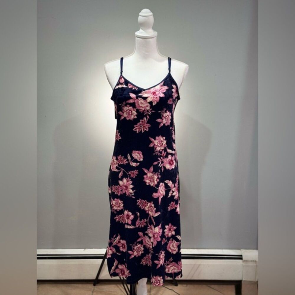 CLEAROUT! Navy Ban Jara Velour Slipdress Size M
